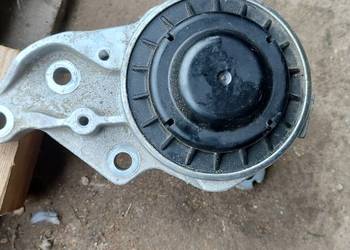 Mondeo mk5 2.0 TDCi 150/180  Poduszka silnika