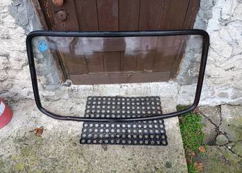 Szyba Skoda 105, 120, ładna uszczelka