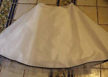 Spódnica koktajlowa biała z koła czarna obwódka tiul 38/M