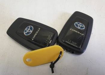 Toyota Corolla E21 KLUCZYK pilot MR15381