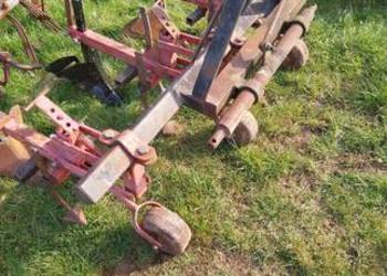 Pielnik obsypnik 3rzędowy