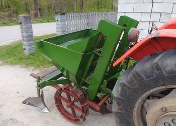 Sadzarka do ziemniaków Oryginał fabryczna jak NOWA mało używana Polska