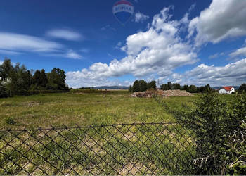 Żywiec -przestronna działka na sprzedaż