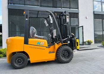 Nowy wózek widłowy 2.5T 4.5m z obrotnicą