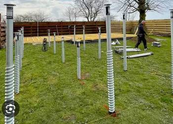 Śruby fundamentowe, fundament śrubowy, domy szkieletowe, altany