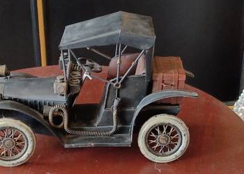 model samochodu kolekcjonerski Ford Model T, Tin Lizzie” (Blaszana Elżbieta