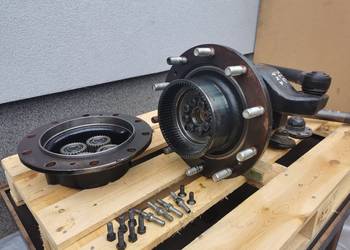 Zwolnica Zwrotnica lewy przód JLG {Spicer}