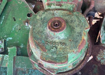 John Deere 220 710 820 1600 Napęd przekładni napędu kosy E-59259