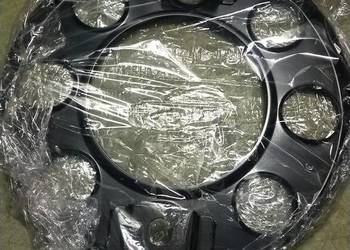 Kołpak koła przedniego Star metalowy 8 otworów czarny nowy faktura