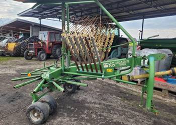 Zgrabiarka do siana KRONE