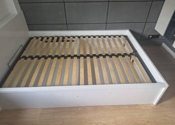 Łózko dwuosobowe BRW z podnoszonym stelażem Wymiary 140 x200 biały połysk