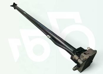 Zamek hydrauliczny 334 C5693 siłownika wysuwu ramienia JCB 541-70