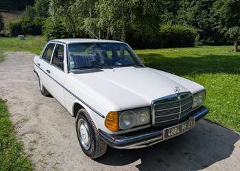 Mercedes Benz W123 200D