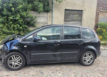 Uszkodzony Ford Focus C-max