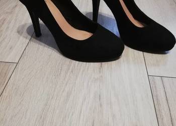 Buty na obcasie