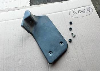 AUDI 80 B3 80B3 893863274 PODNÓŻEK OSŁONA DYWANU POD PEDAŁ GAZU