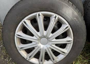 Opony zimowe 195/65/15 + stalówki i kołpaki gratis