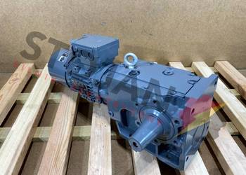 motoreduktor / przekładnia 0,75kW 17,7obr. 3fazowy HAMULEC Lenze