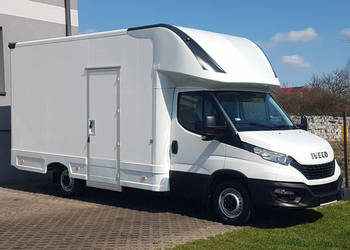Iveco Daily KONTENER NISKOPODŁOGOWY 4,43x2,23x2,42 SKLEP BAR FOODTRUCK KAM…