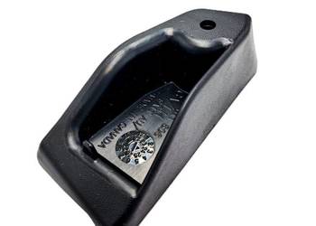 Wspornik lewego odblasku Can-Am Maverick BRP 705011806 quadziorek