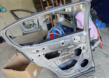 Drzwi lewe tyl citroen C5 aircross