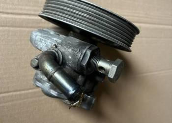 Pompa wspomagania Audi a4 b6 2.0 benzyna 8e0145153es