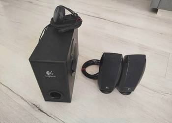 Sprzedam głośniki komputerowe Logitech S‑220 (2.1) ze subuferem