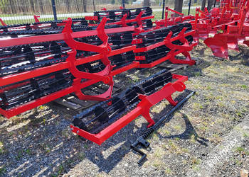 Wał strunowy zębaty pojedynczy na łożyskach #4 Transport