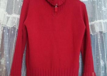 Sweter z golfem czerwony