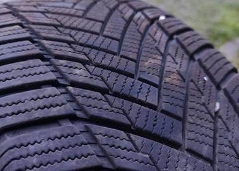 Opony zimowe z felgami R16 5x112 Octavia 2