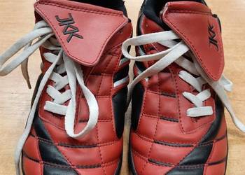 Buty sportowe halowe ( rozmiar 37 )