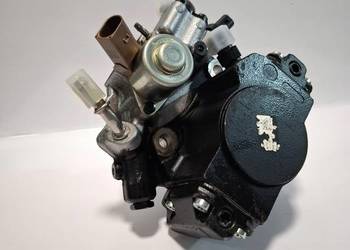 Mercedes-Benz Pompa wysokiego ciśnienia Mercedes-Benz OE A6510702201