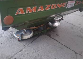 Rozsiewacz nawozu marki Amazone N 2500
