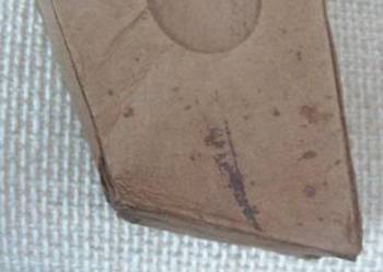 Kartonowe pudełko po ammo do mamlicher 8 mm.