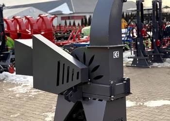 BĘBNOWY ROZDRABNIACZ GAŁĘZI R12