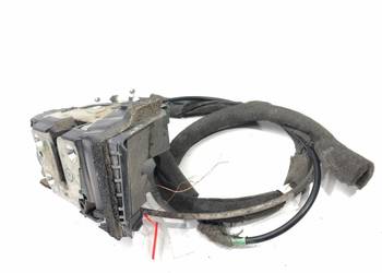 ZAMEK DRZWI PRAWY PRZÓD NISSAN JUKE F15 Hatchback