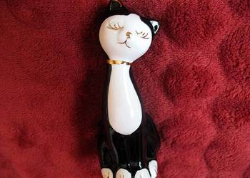 Kot - mały kotek ręcznie malowany - Figurka - porcelana - 10 x 4,5 x 3,5 cm