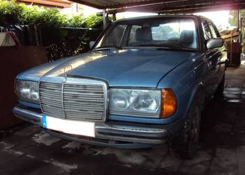 Mercedes W123 240D