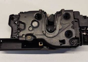 MERCEDES VITO W447 ZAMEK DRZWI PRZESUWNYCH PRAWY A4477300802