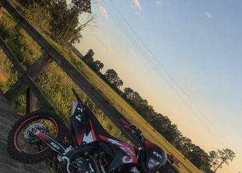 Sprzedam Cross Kayo T4 300 stan bardzo dobry 158 mth od nowości  Możliwa wy