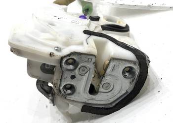 ZAMEK DRZWI PRAWY PRZÓD MAZDA 3 BM Hatchback