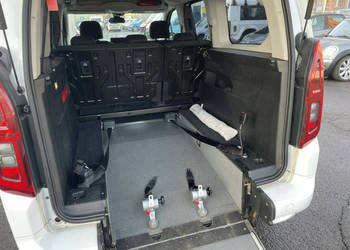 Opel Combo Life Combo Life Maxi Niepełnosprawnych inwalida rampa PFRON Mod…