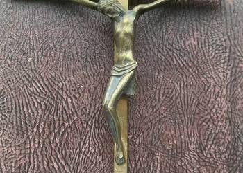 Krzyż na ścianę Mosiężny