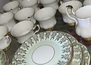 Talerzyk deserowy Addereley. England.