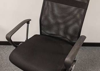 Krzesło biurowe 100zł za szt. mamy 9szt