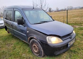 Opel Combo 1.7 cdti na części