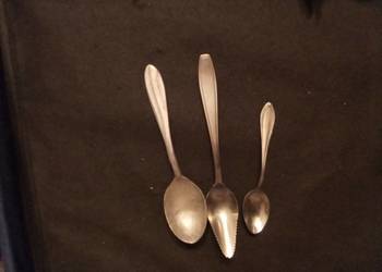 Zestaw 3 starych łyżeczek w tym jedna do grejpfruta. Cena za komplet!