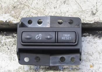 PRZEŁĄCZNIK RESET TRIP NISSAN X-TRAIL T32