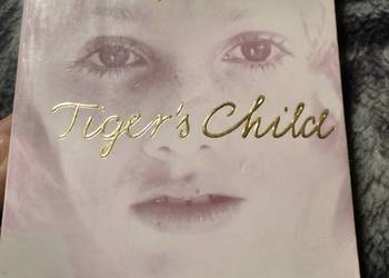 The Tiger's Child” (polskie wydanie nosi tytuł „Dziecko” lub „Porzucona”) a