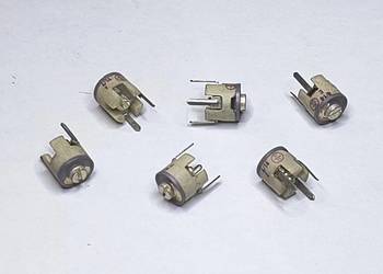 Kondensator zmienny trymer 4/14 pF